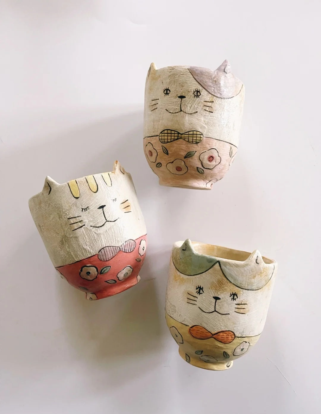 Cat Plate and Cute Little Person Plate Handmade Ceramics（6 pieces）